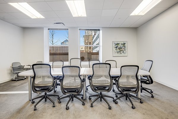 Boston offices, conference/meeting rooms, private offices, coworking space for rent