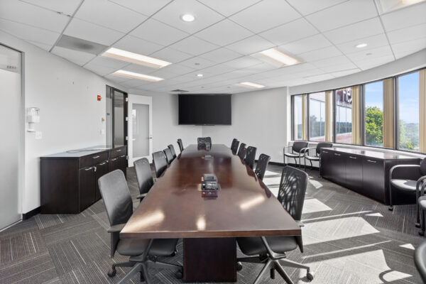 Private Coworking Offices at 10 Mall Road Burlington MA